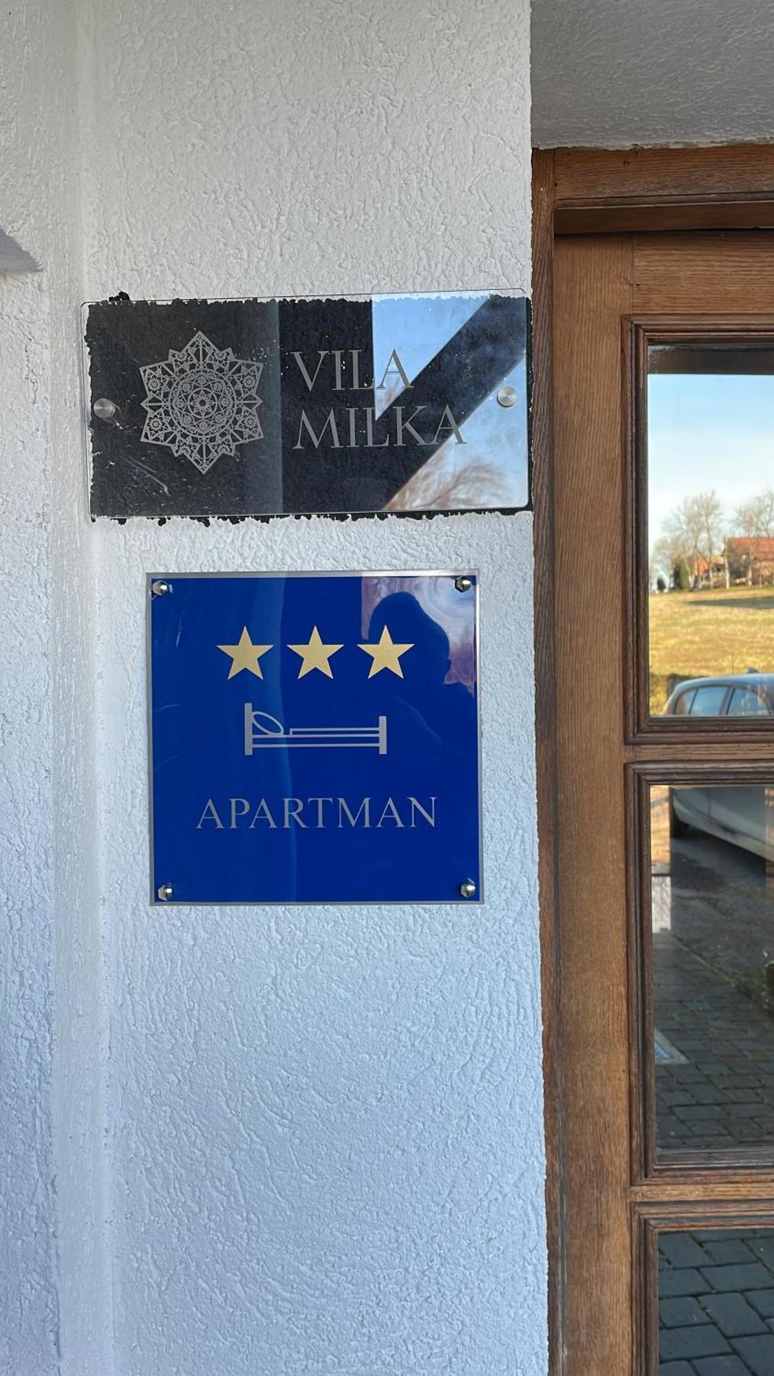 Vila Milka - Balkon - Besplatan Parking - Samostalna Prijava Карловаць Екстер'єр фото